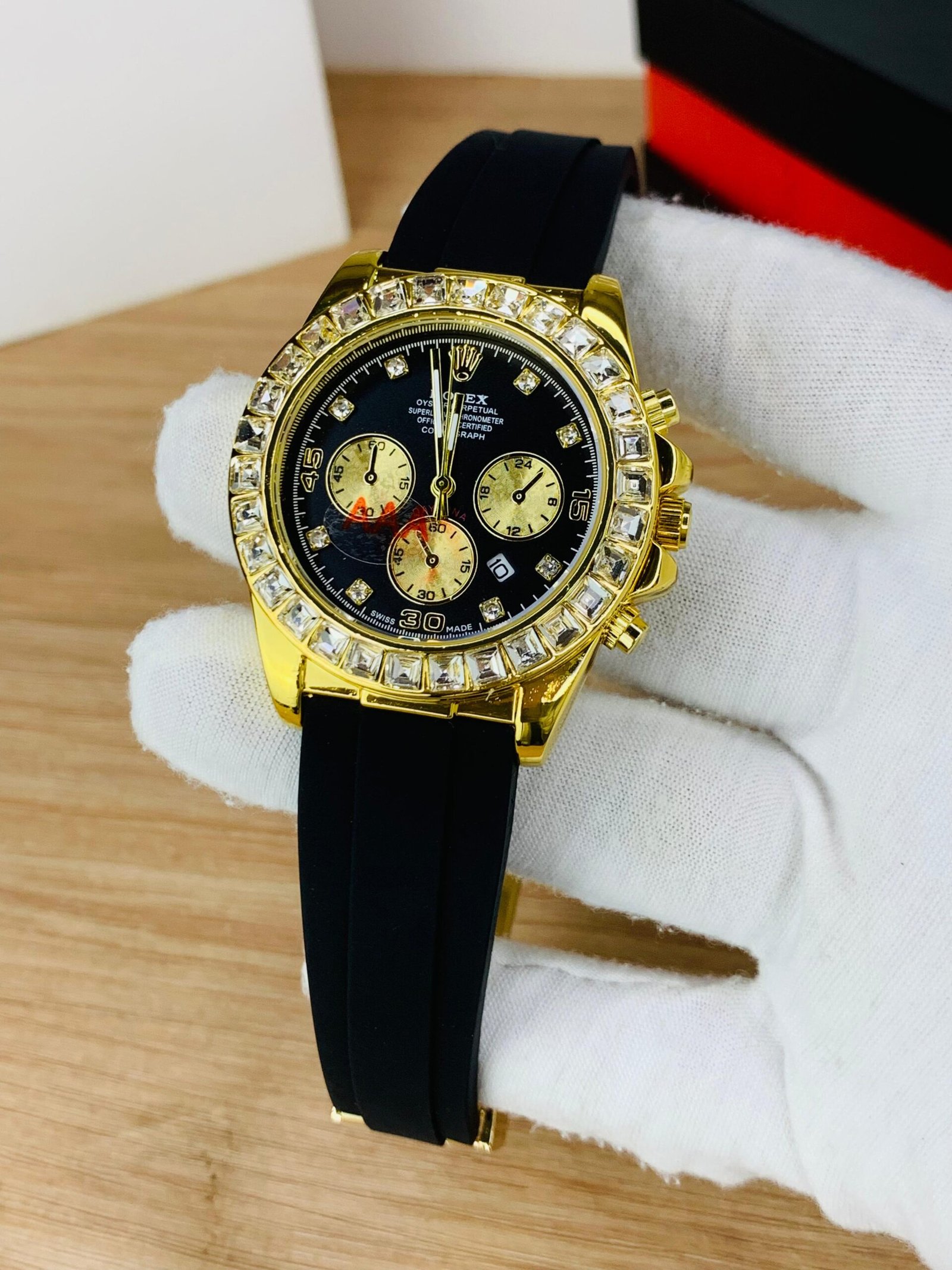 Daytona Stone Rubber Watch-Gold Black f1